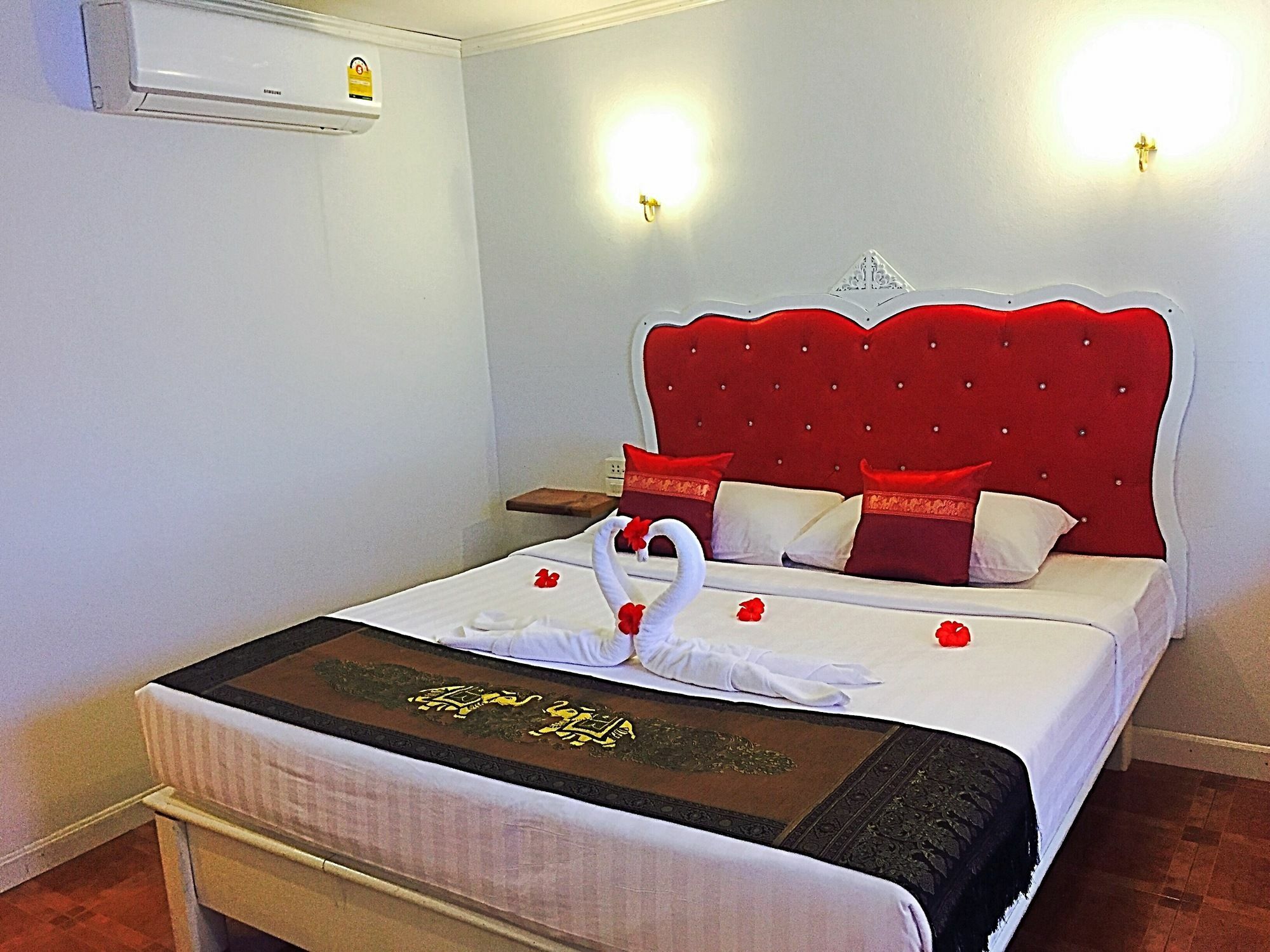 Phi Phi K House Hotell Exteriör bild