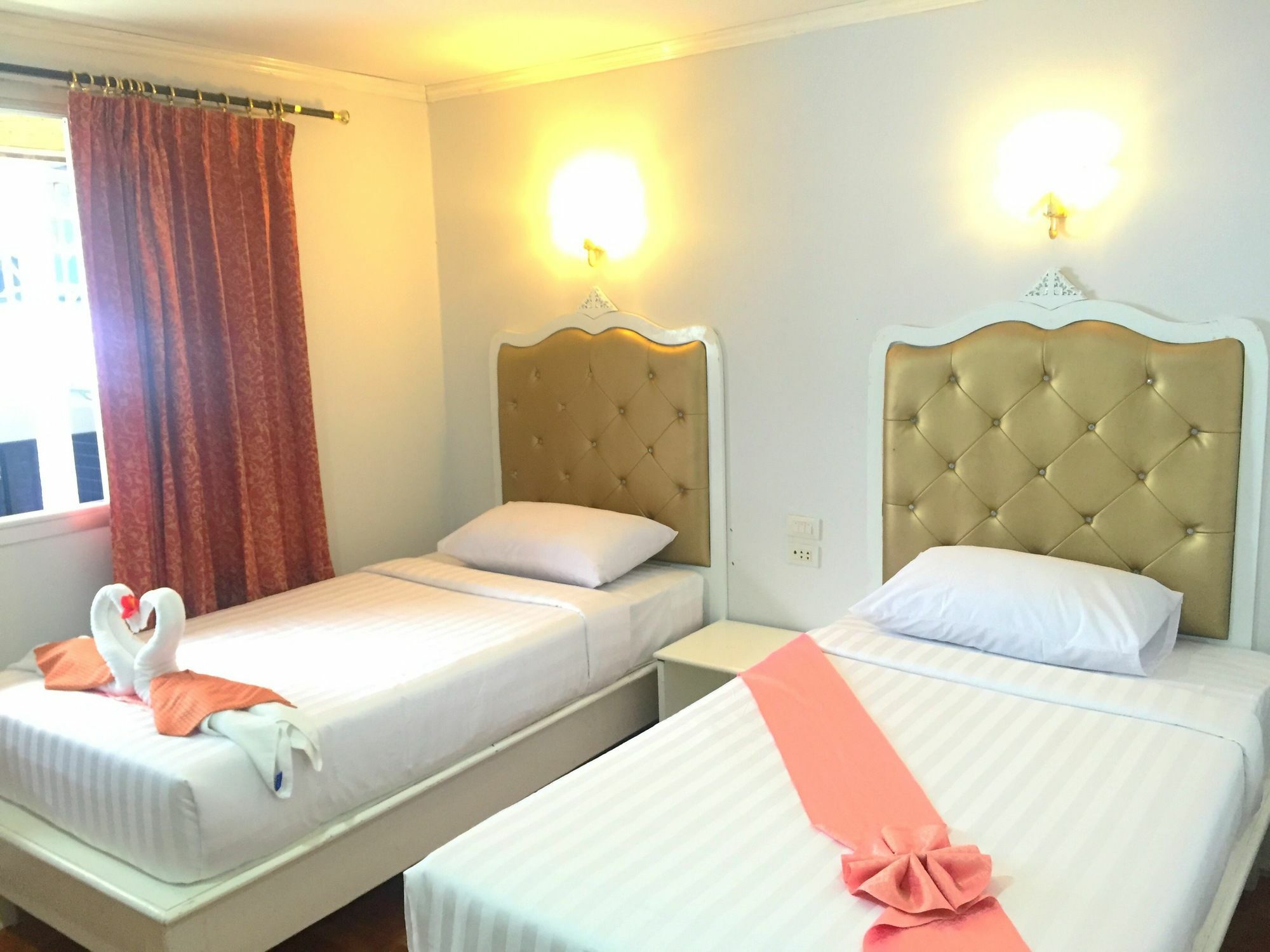 Phi Phi K House Hotell Exteriör bild